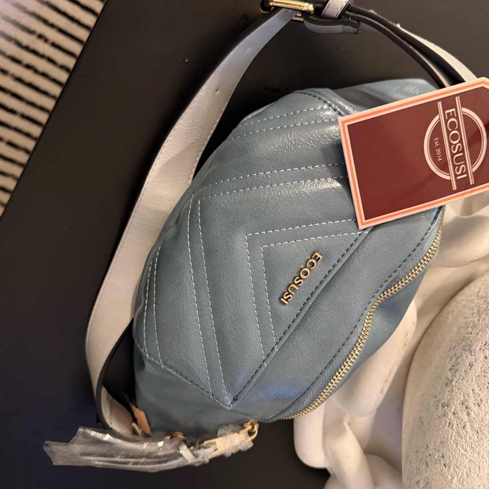 Ecosusi Light Blue Quilted Mini Crossbody Bag